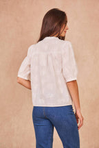 AUBE broderet bluse i 100 % bomuld